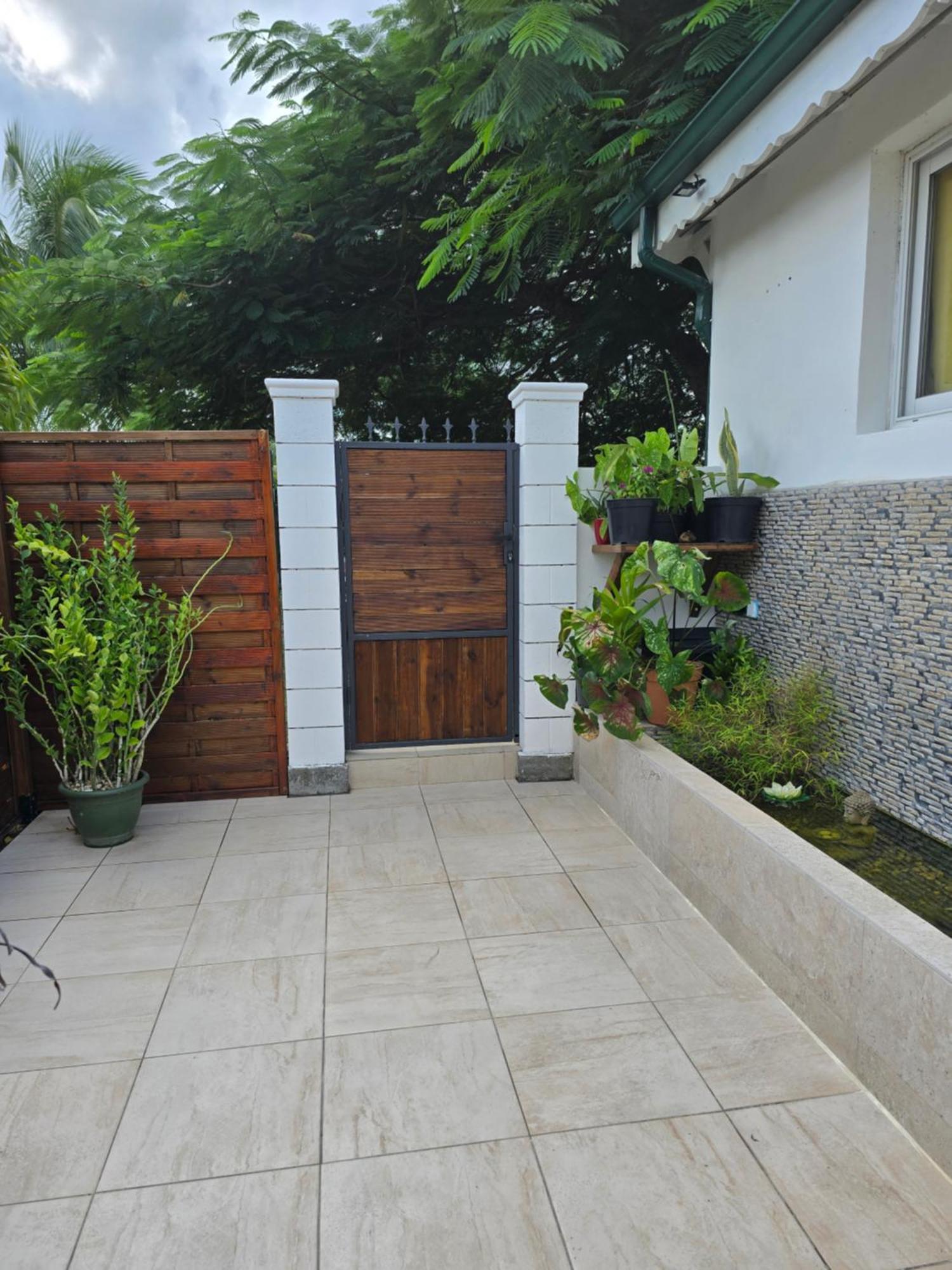 Villa Belsoley Les Abymes Esterno foto
